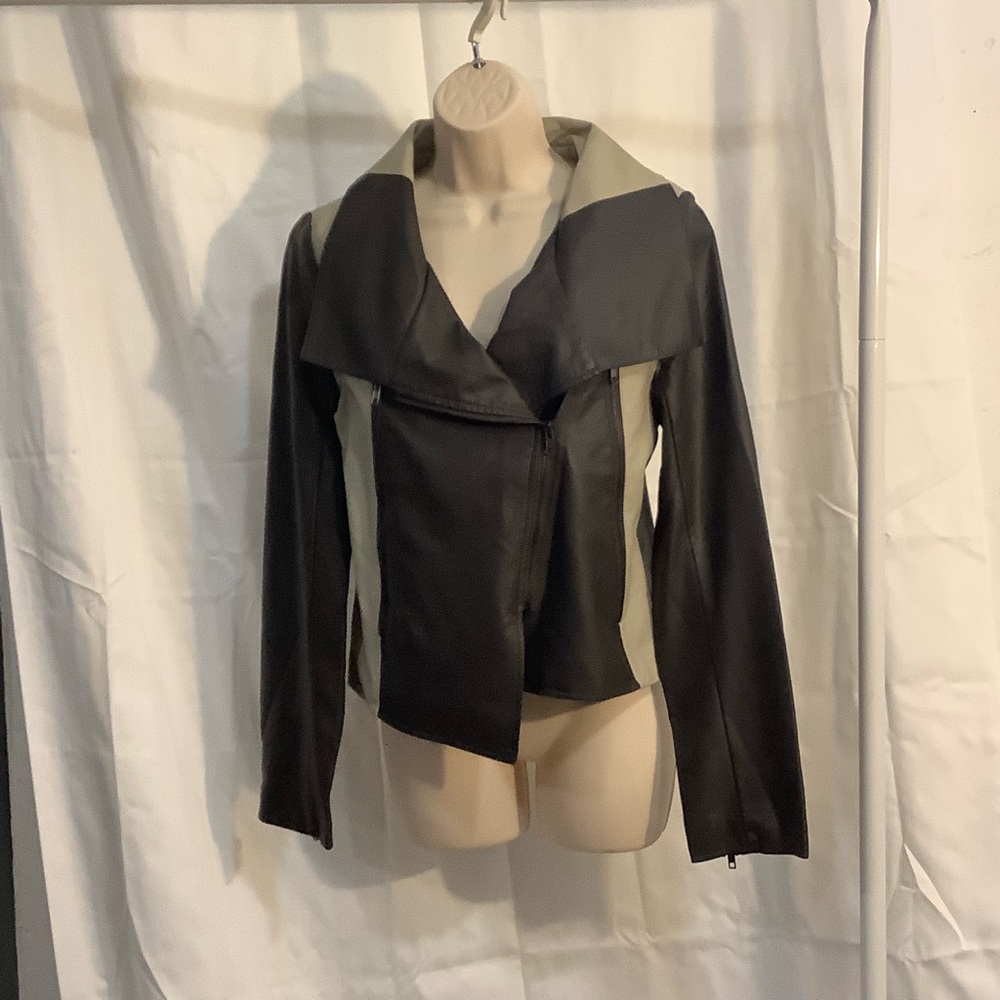 Gossip Girl / Romeo & Juliet Couture faux leather Jacket